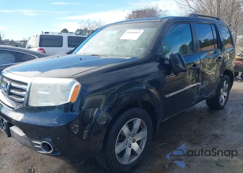 2013 Honda Pilot Touring z USA, uszkodzony, nr VIN 5FNYF4H92DB062664